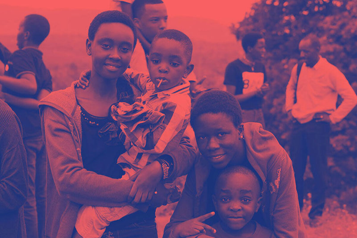Mozambican children supported by APOIO